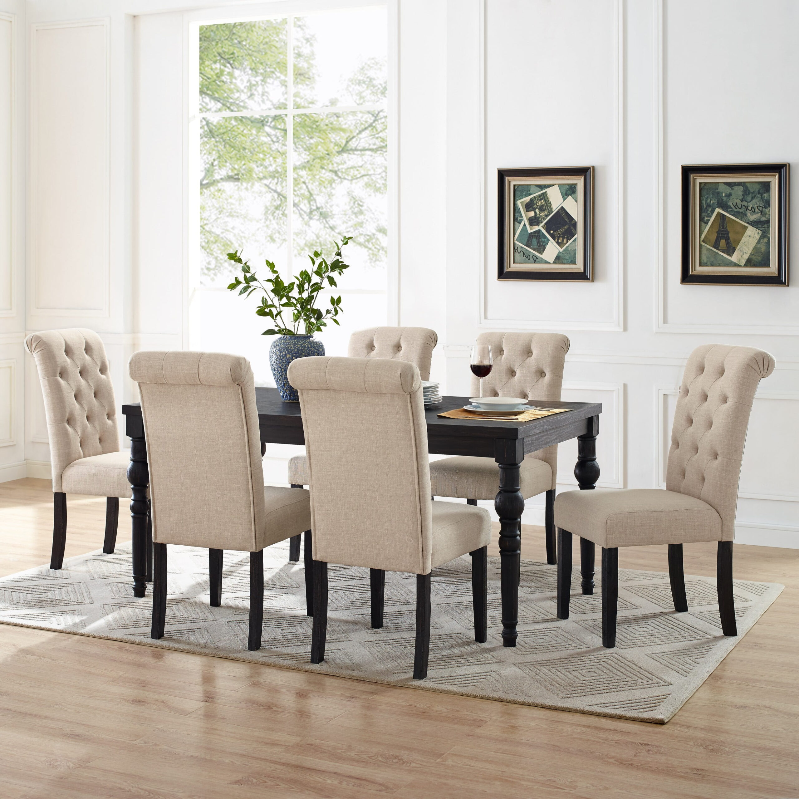 Maximizing Comfort and Style with Dining Room Chairs